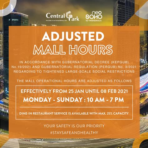 shoppers mall hours.